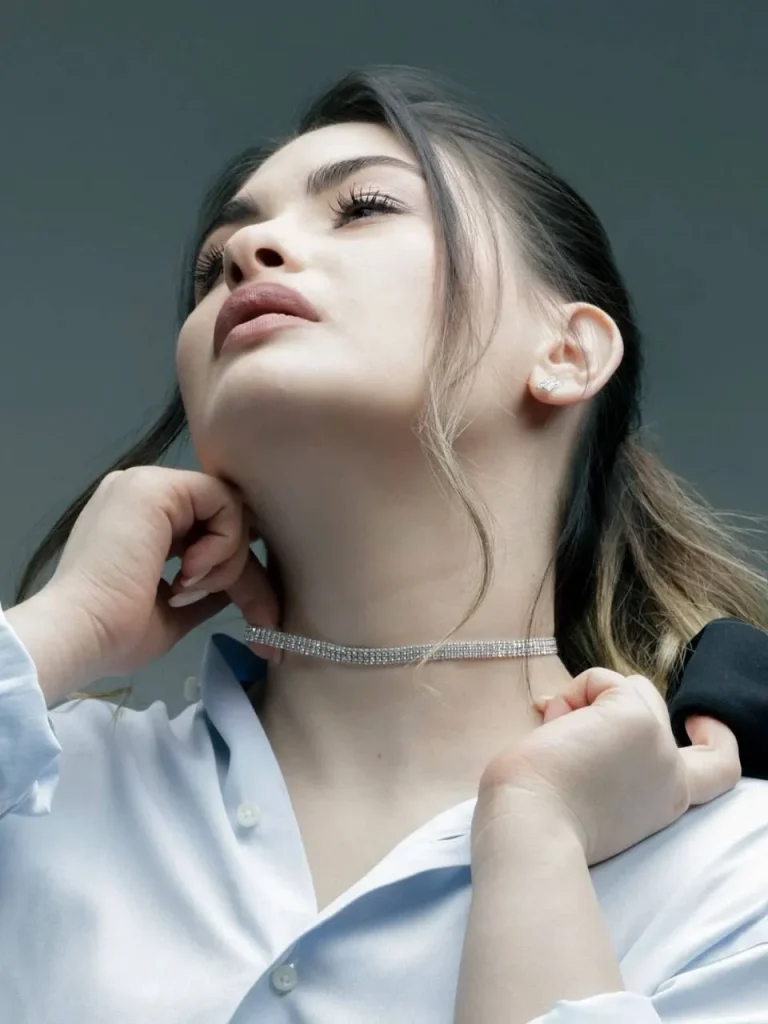 Амина